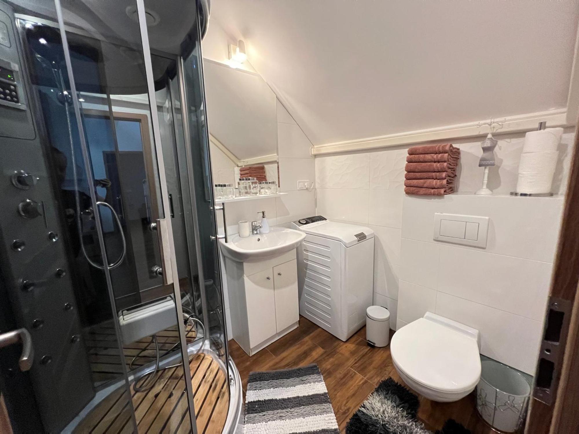 קושיצה Apartment Zvonarska With Parking מראה חיצוני תמונה