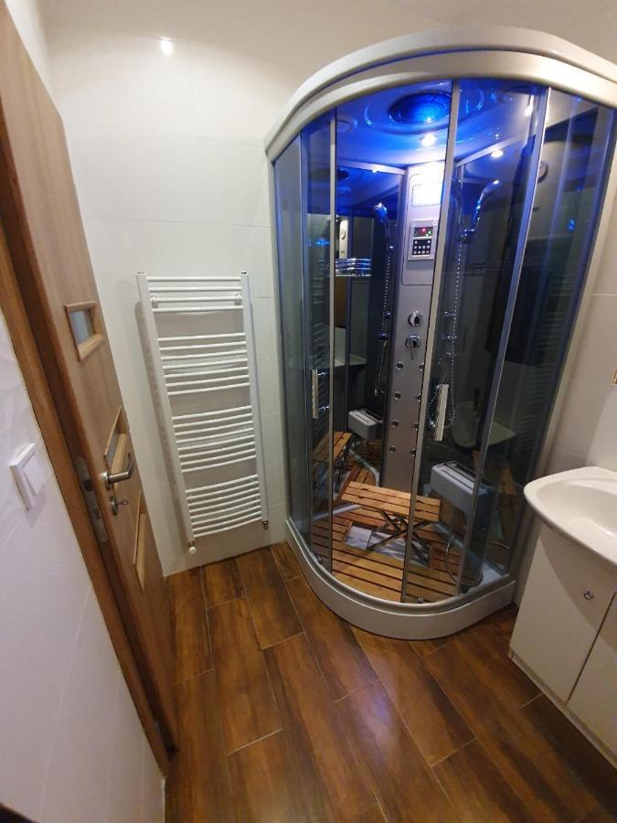 קושיצה Apartment Zvonarska With Parking מראה חיצוני תמונה